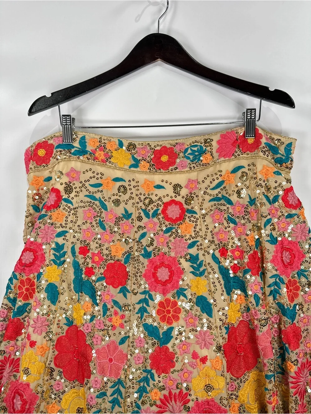 Lehenga Maxi Skirt Floral Embroidered Sequin Beige Multi Adjustable Tie Up Waist - Picture 13 of 13